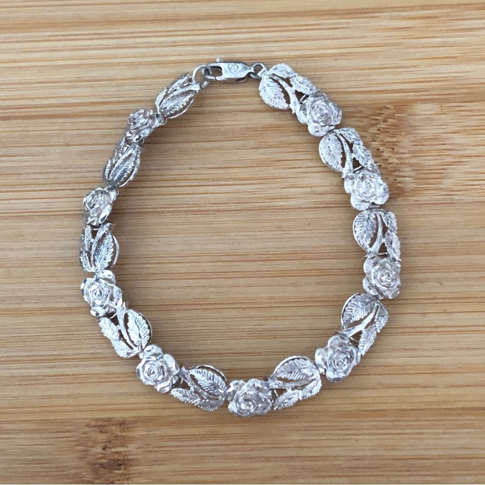 $47  Designer Estate Bracelet  Sterling Silver  11.5 Grams  Marked CA 925